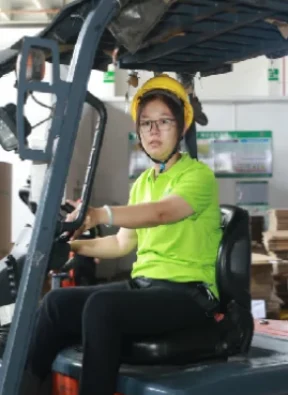 ForkliftPallet Truck Competition 